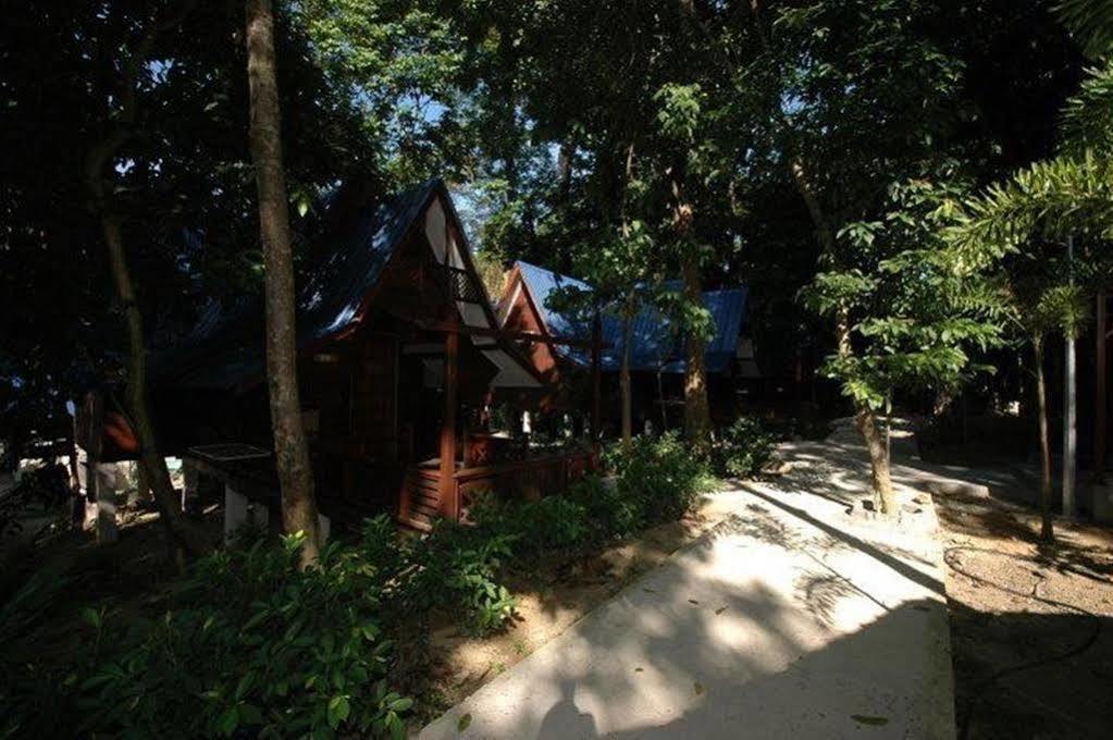 Shari La Island Resort Kampong Pasir Hantu エクステリア 写真