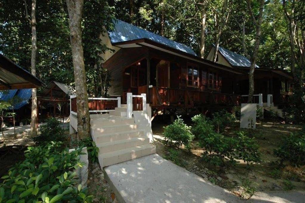 Shari La Island Resort Kampong Pasir Hantu エクステリア 写真