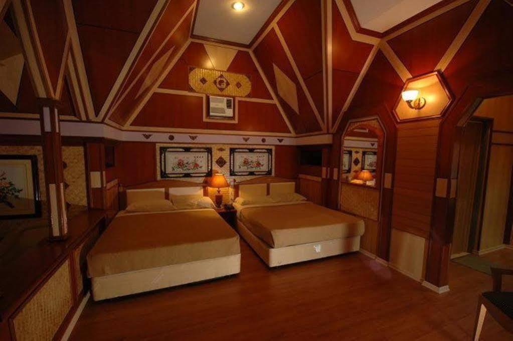 Shari La Island Resort Kampong Pasir Hantu エクステリア 写真