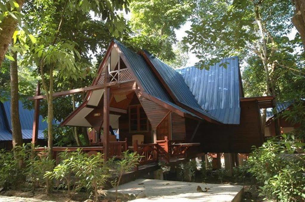 Shari La Island Resort Kampong Pasir Hantu エクステリア 写真