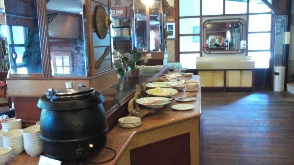Shari La Island Resort Kampong Pasir Hantu エクステリア 写真